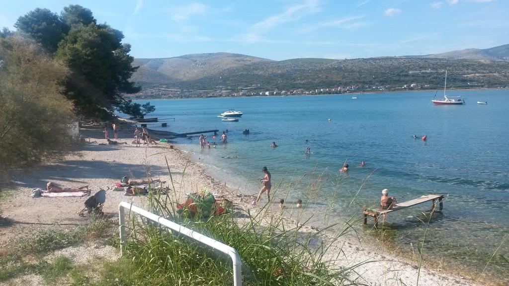 Apartments Dragan Trogir Exterior foto
